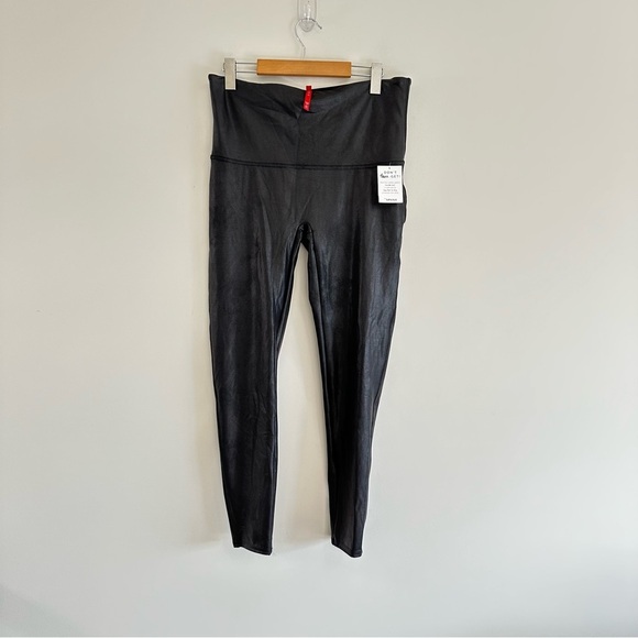 Spanx SPANXshape™ Faux Leather Leggings Black Size 1X 2437P NWT - Picture 3 of 14